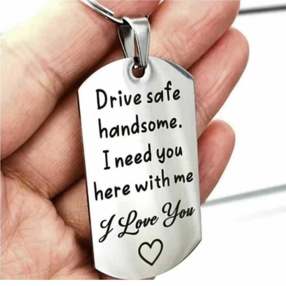 NWT SILVER: "I Need You Here" message on the keychain